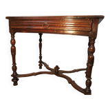 Elegant walnut writing table, Louis XIV, early 18th century, Languedoc
