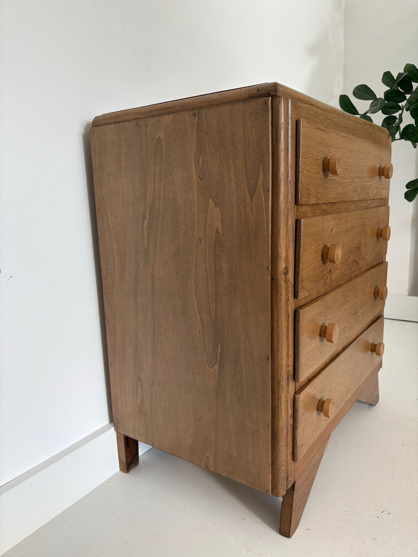 1950s chest of drawers