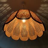 Suspension in vintage cannage