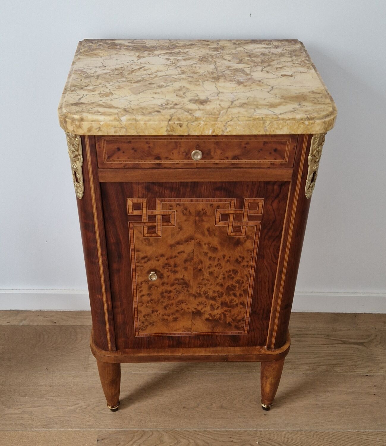 Low furniture marquetry style louis XVI