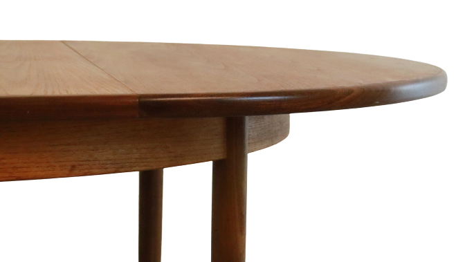Round g-plan vintage dining table extendable 'breadsell'