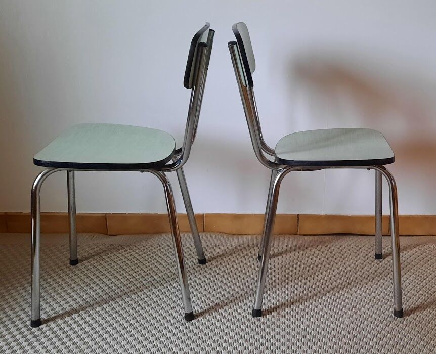 Lot of formica chairs