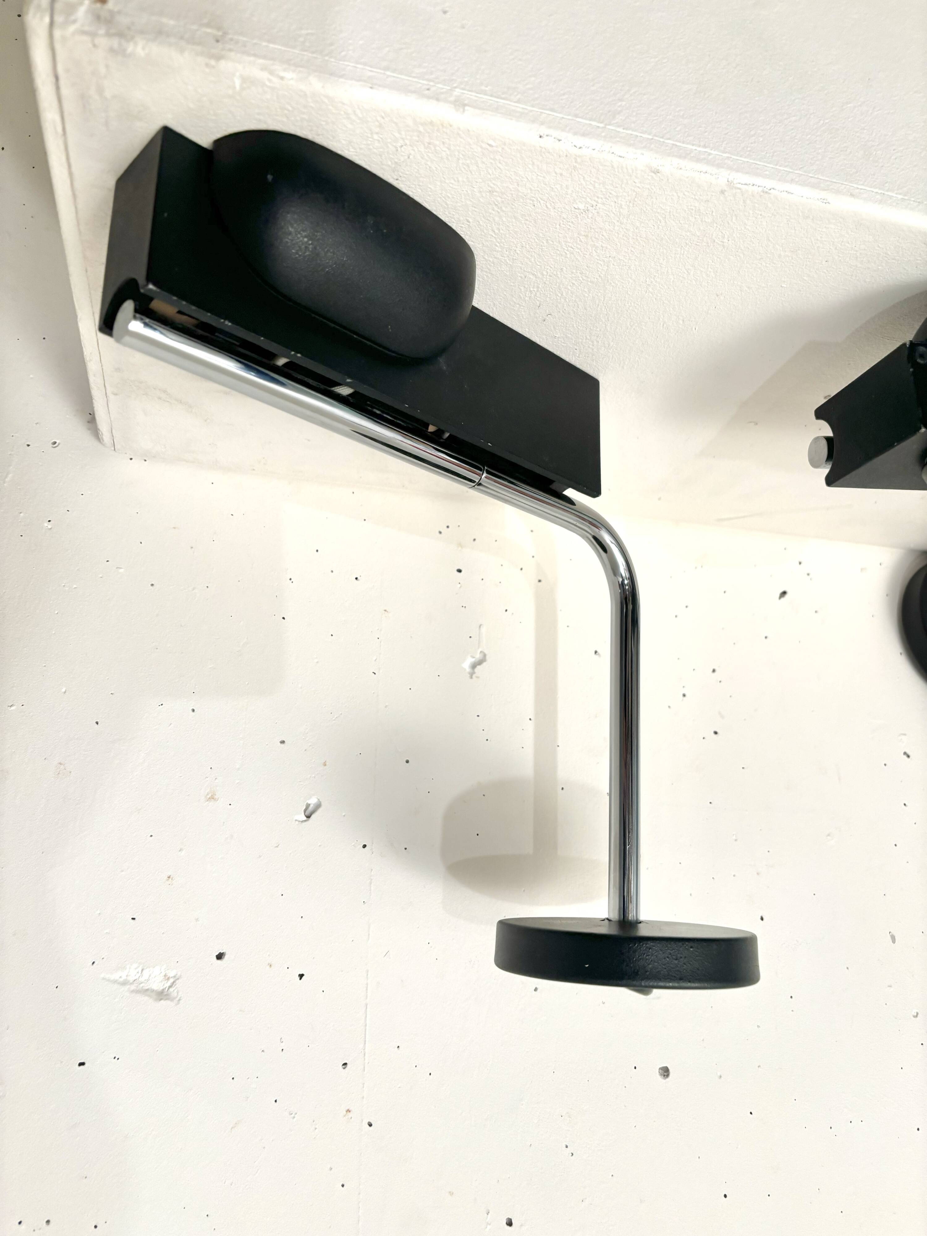 Pair of Camera terra wall lights, Ernesto Gismondi, Artemide 1980