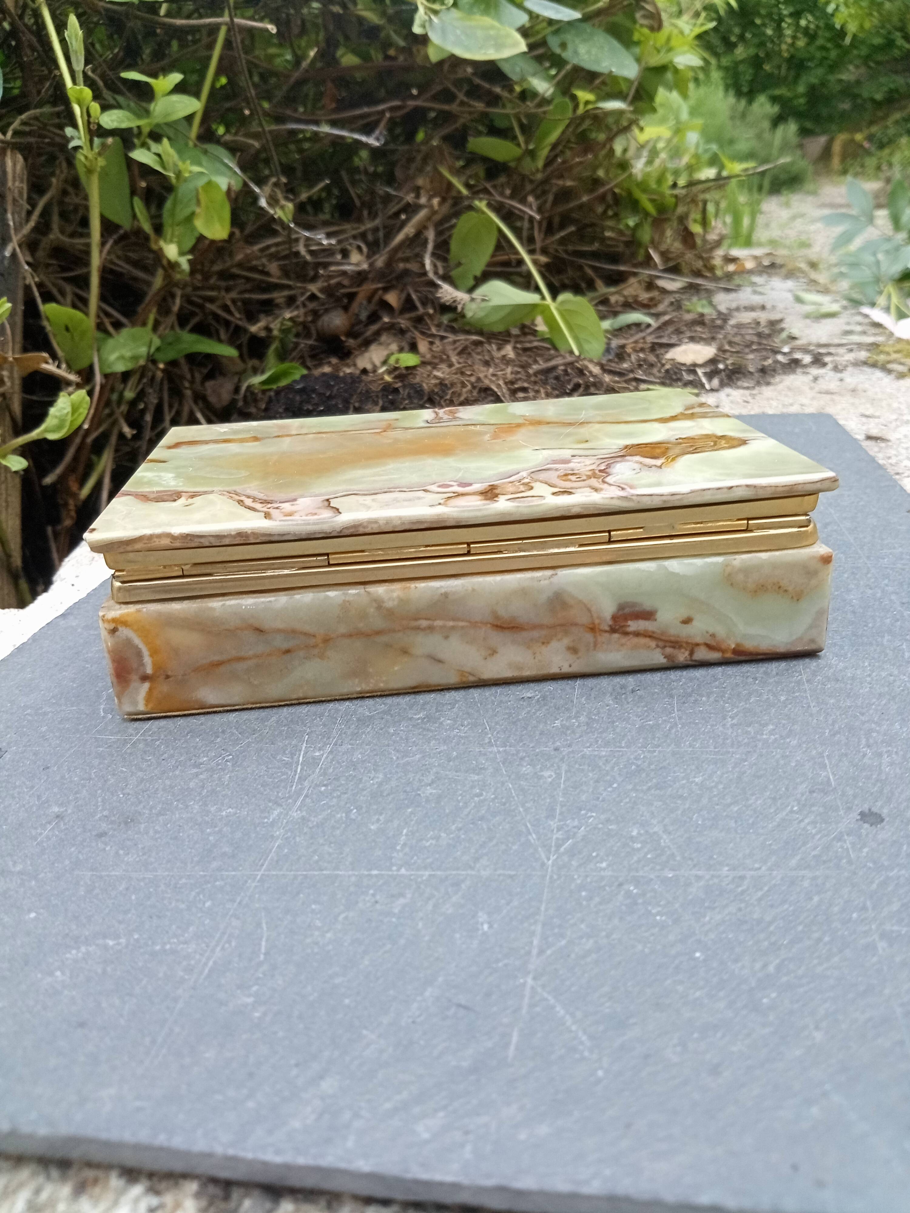 Onyx catchall from the 1960s, vintage Italy.