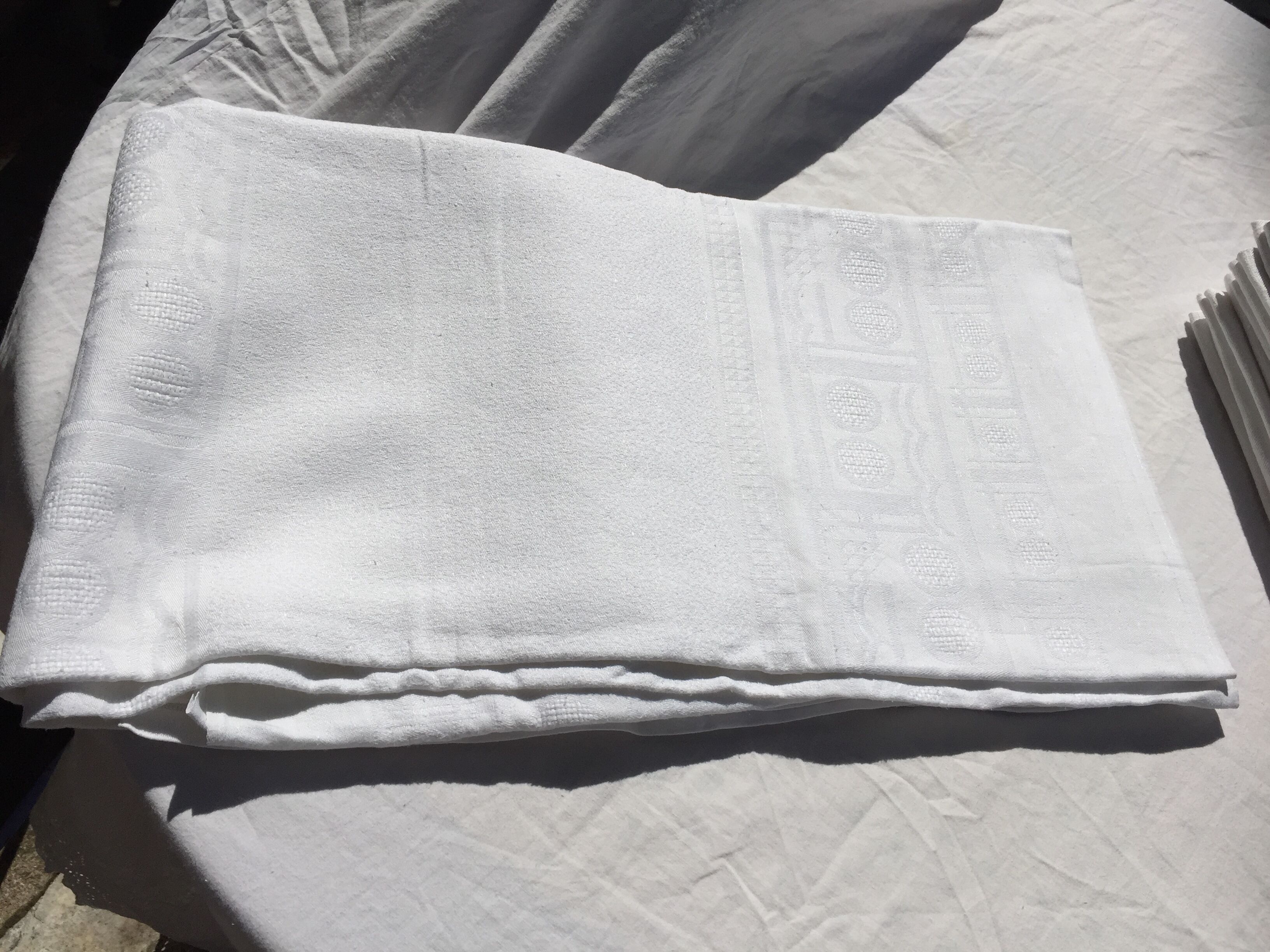 Tablecloth monogramee