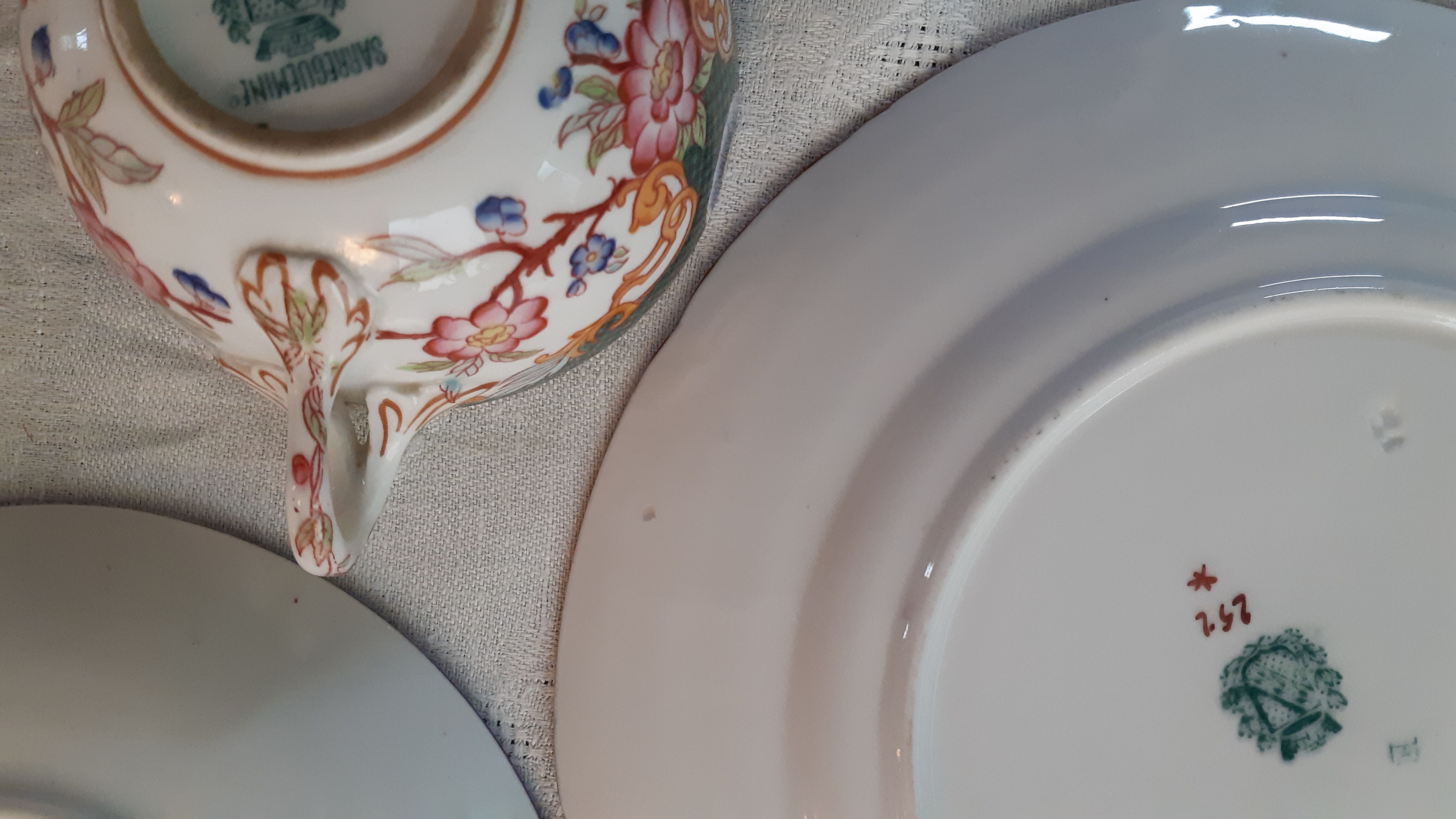 Tasse, soucoupe et assiette Minton