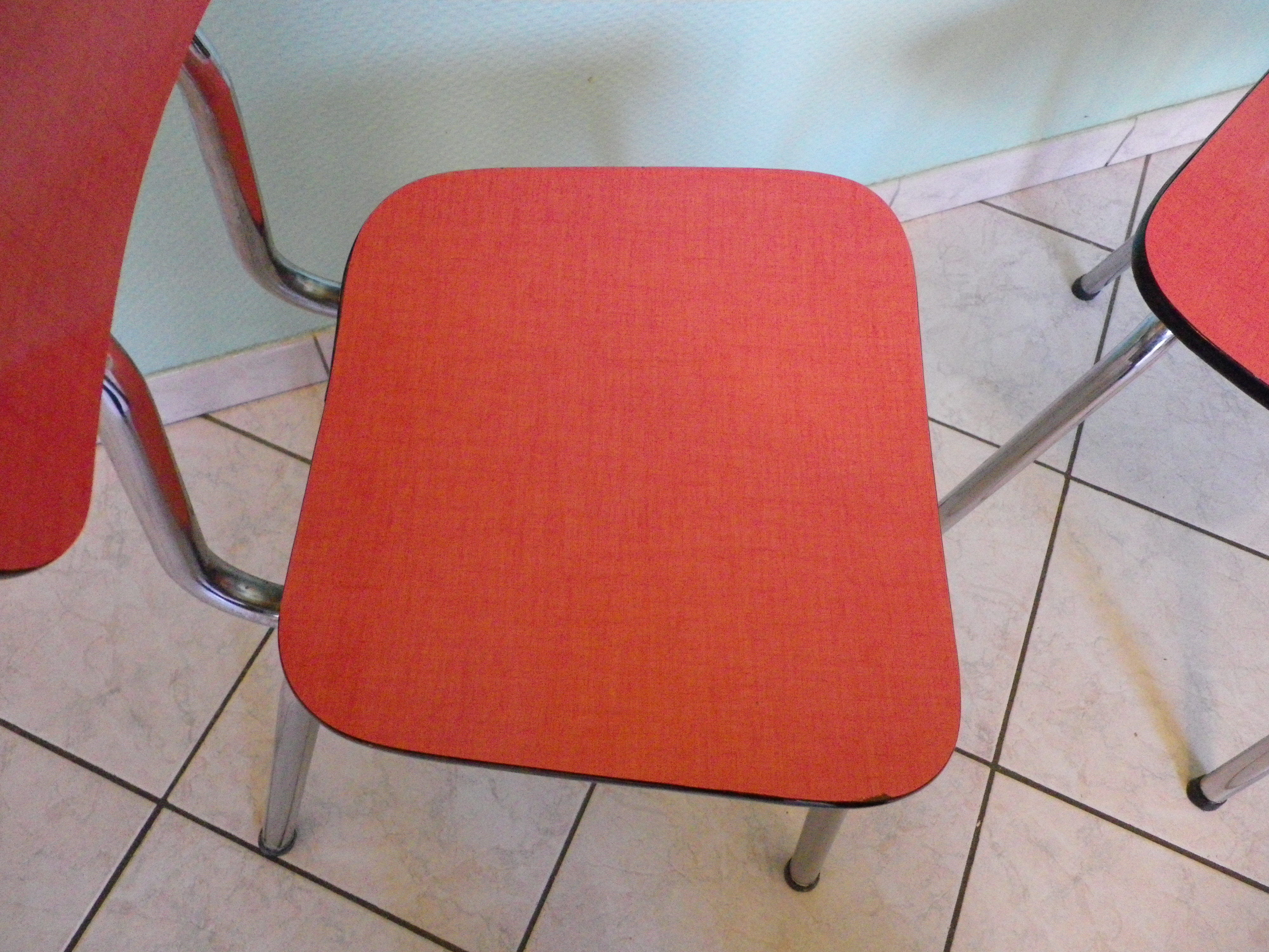 Lot of 2 chairs in red formica with tubing 60s