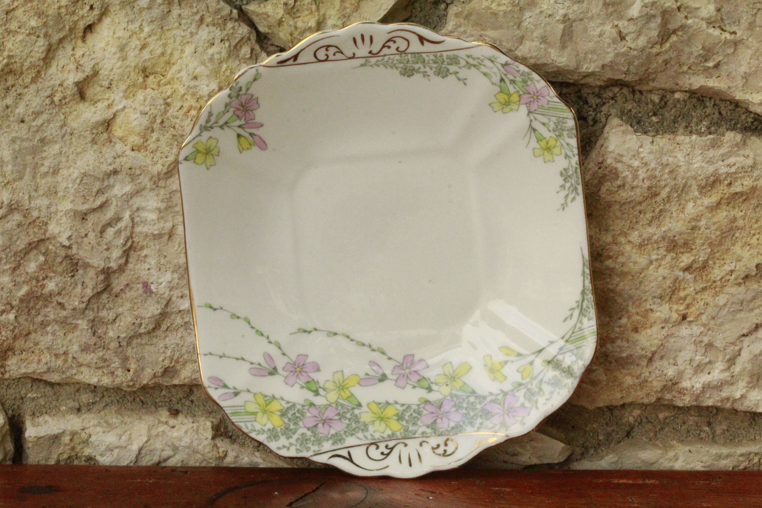 Ancien plat radford