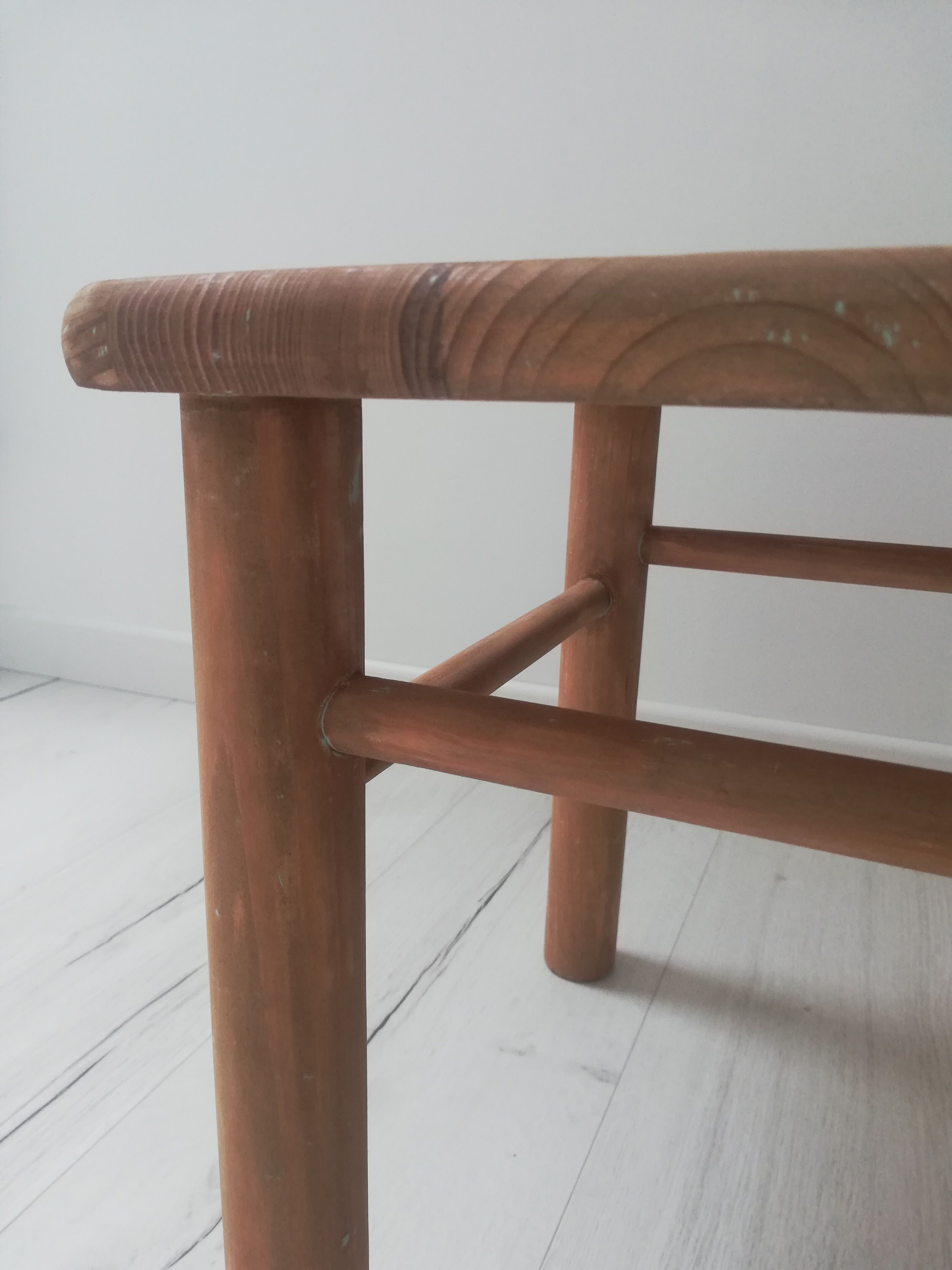 Stool / children's bedside table / end of sofa