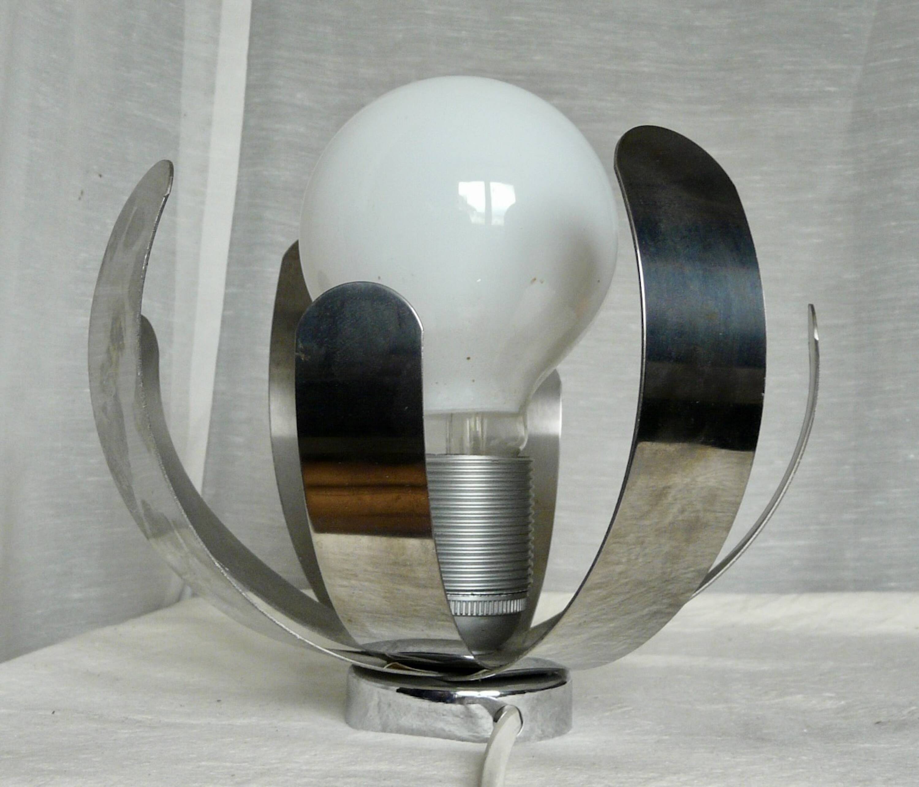 Oxar lamp by Jocelyne Trocme Design 1970 in aluminum