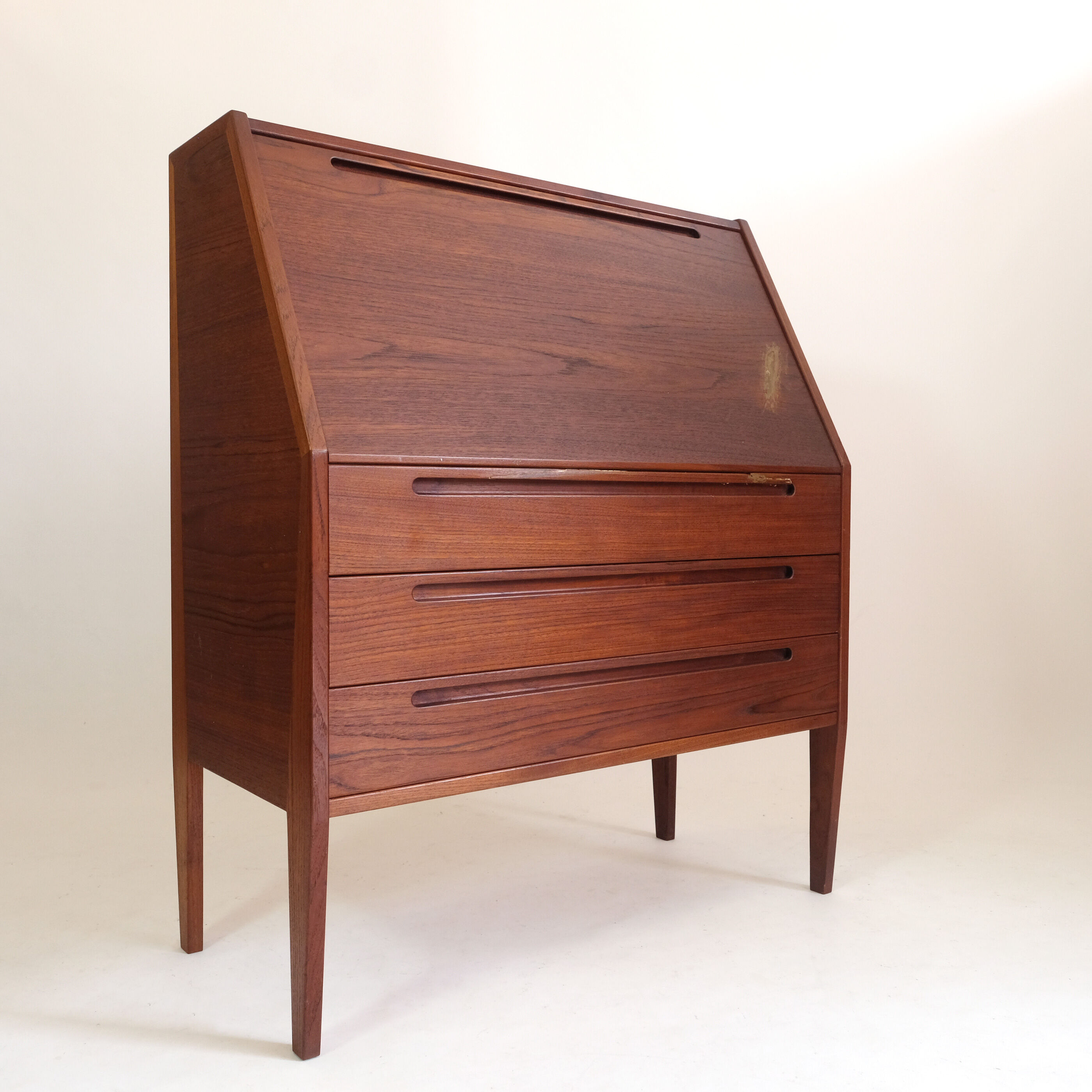 Nils Jonsson, teak secretary of the 1960