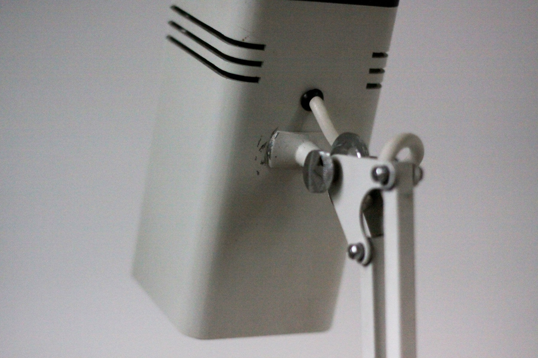 Fase articulated lamp