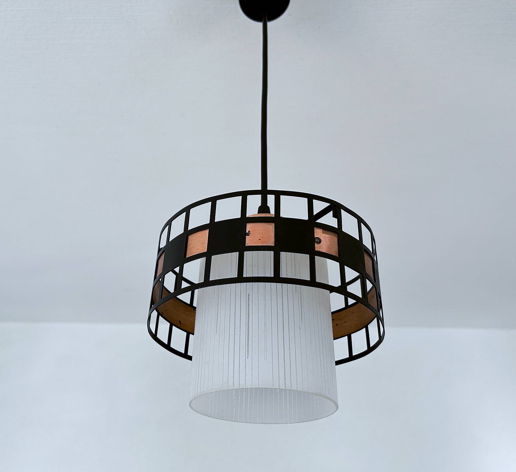 Suspension danoise moderne vintage