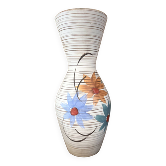 Vase en céramique motif floral