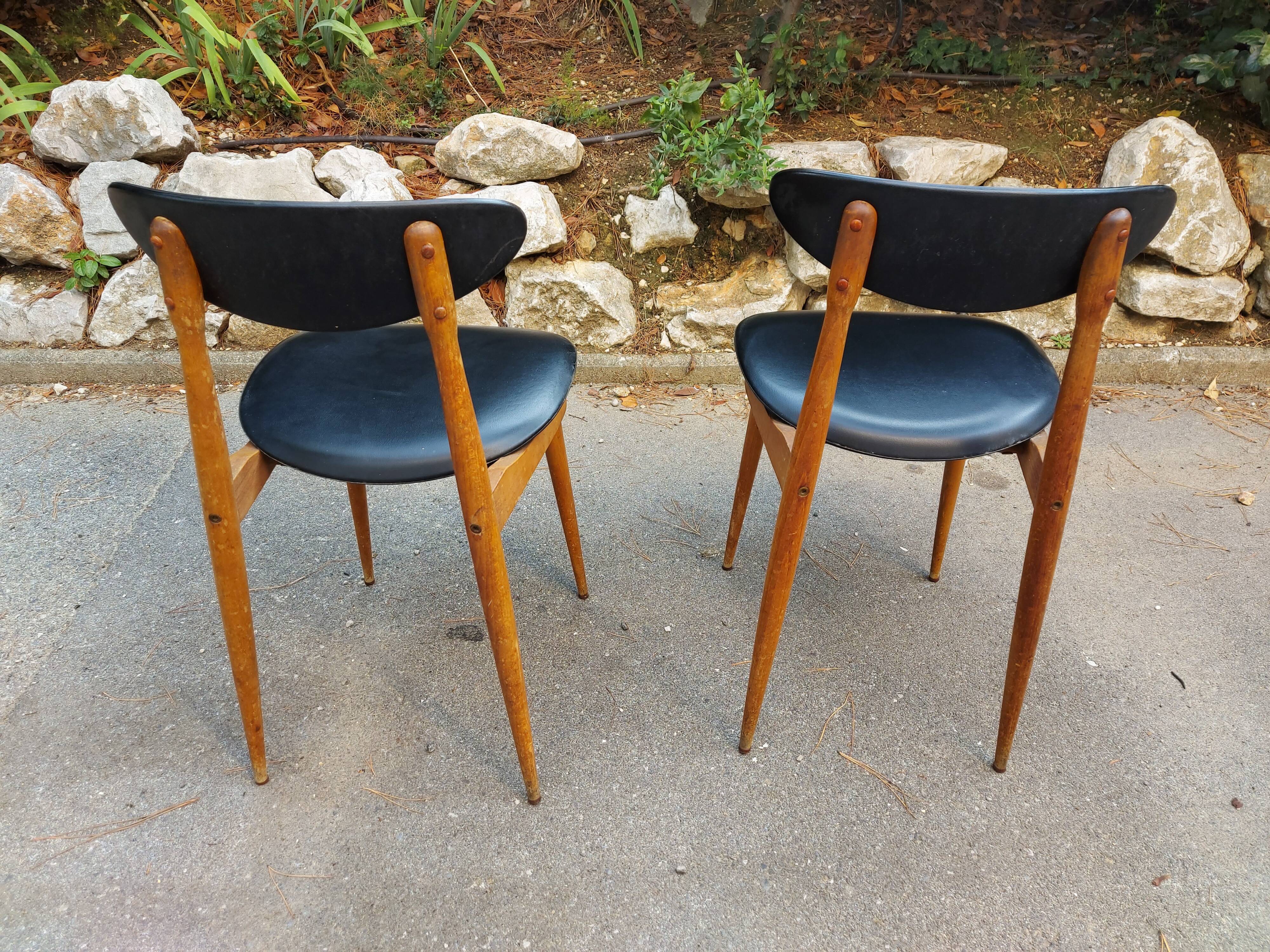 2 Scandinavian chairs