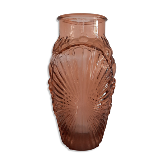 Art deco fruit vase, pink glass, circa 1930