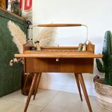 Vintage worker compass feet