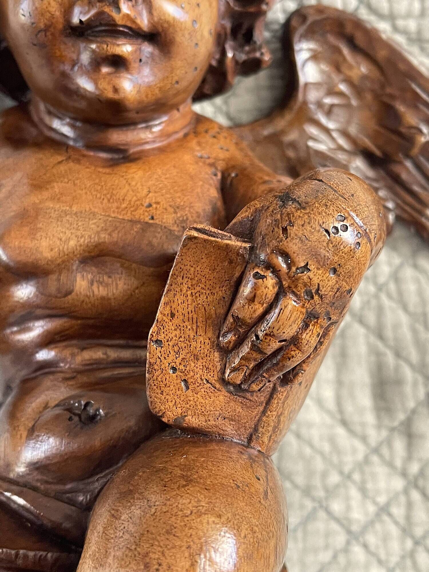 18th Century Carved Wooden Angel/Chestnut/Putto