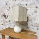 Lampe pierre blanche