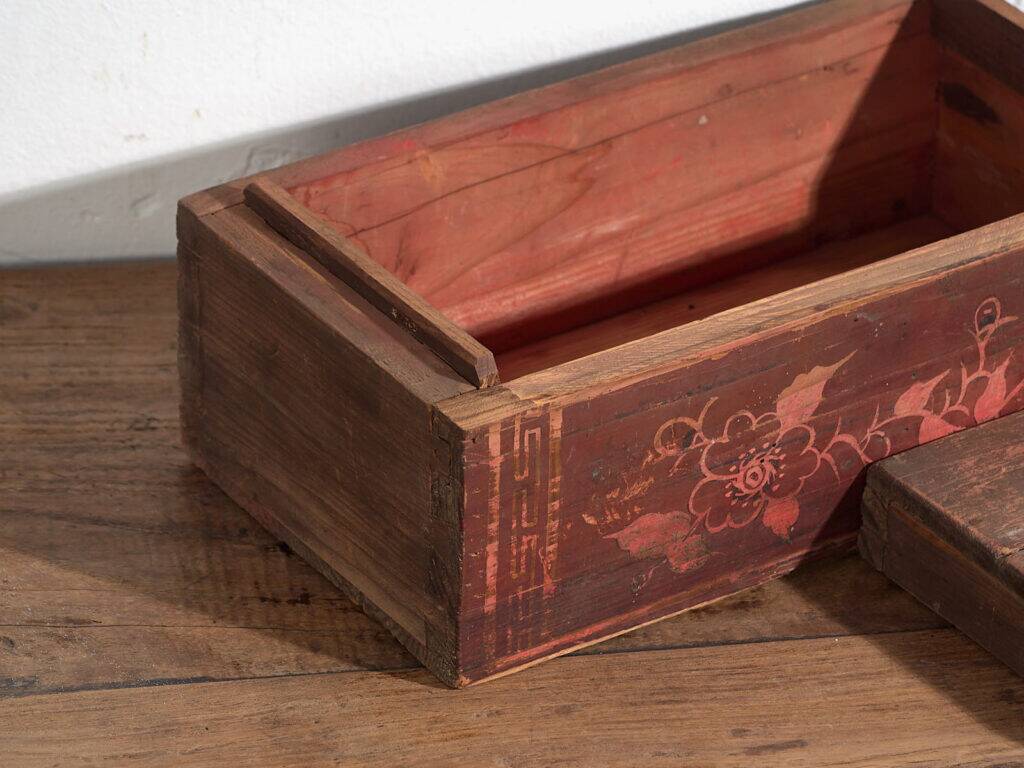 Ancient oriental box (c.1900) #16