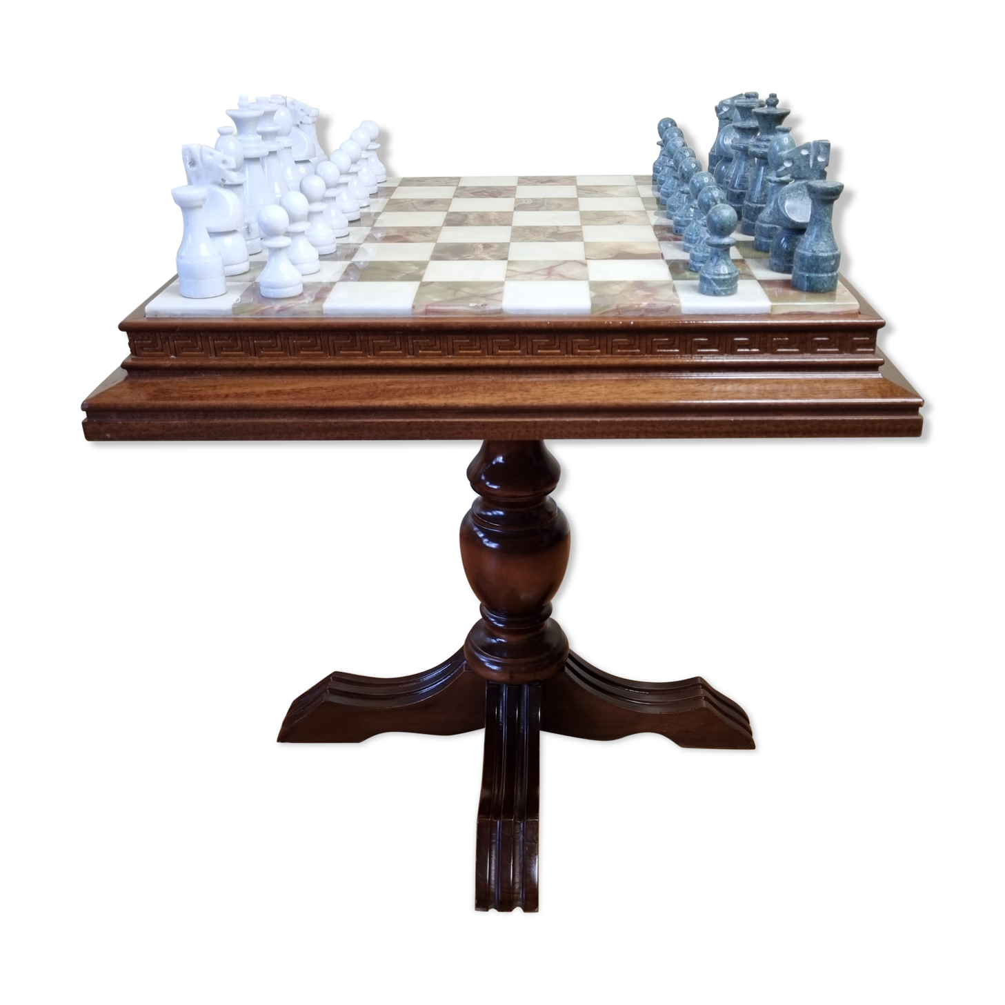 Table et jeu d'échecs en onyx et marbre blanc