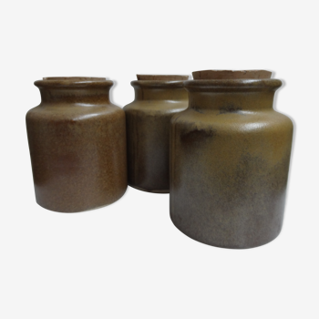 Stonewares