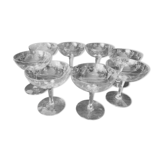 8 champagne flutes