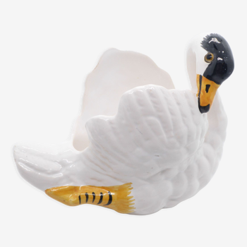 Ceramic pot cover in the shape of a swan