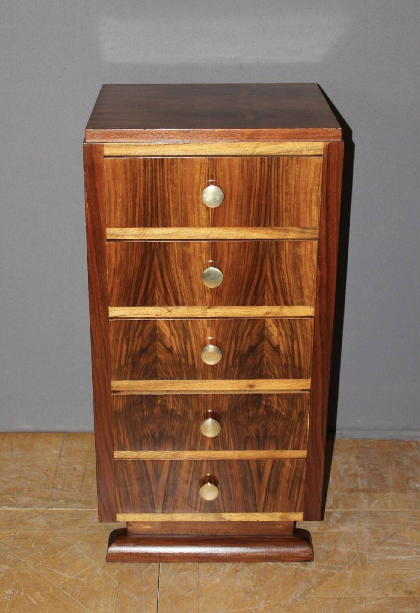 Commode Art Déco en Noyer vers 1940