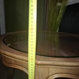 Round table in glass and wood