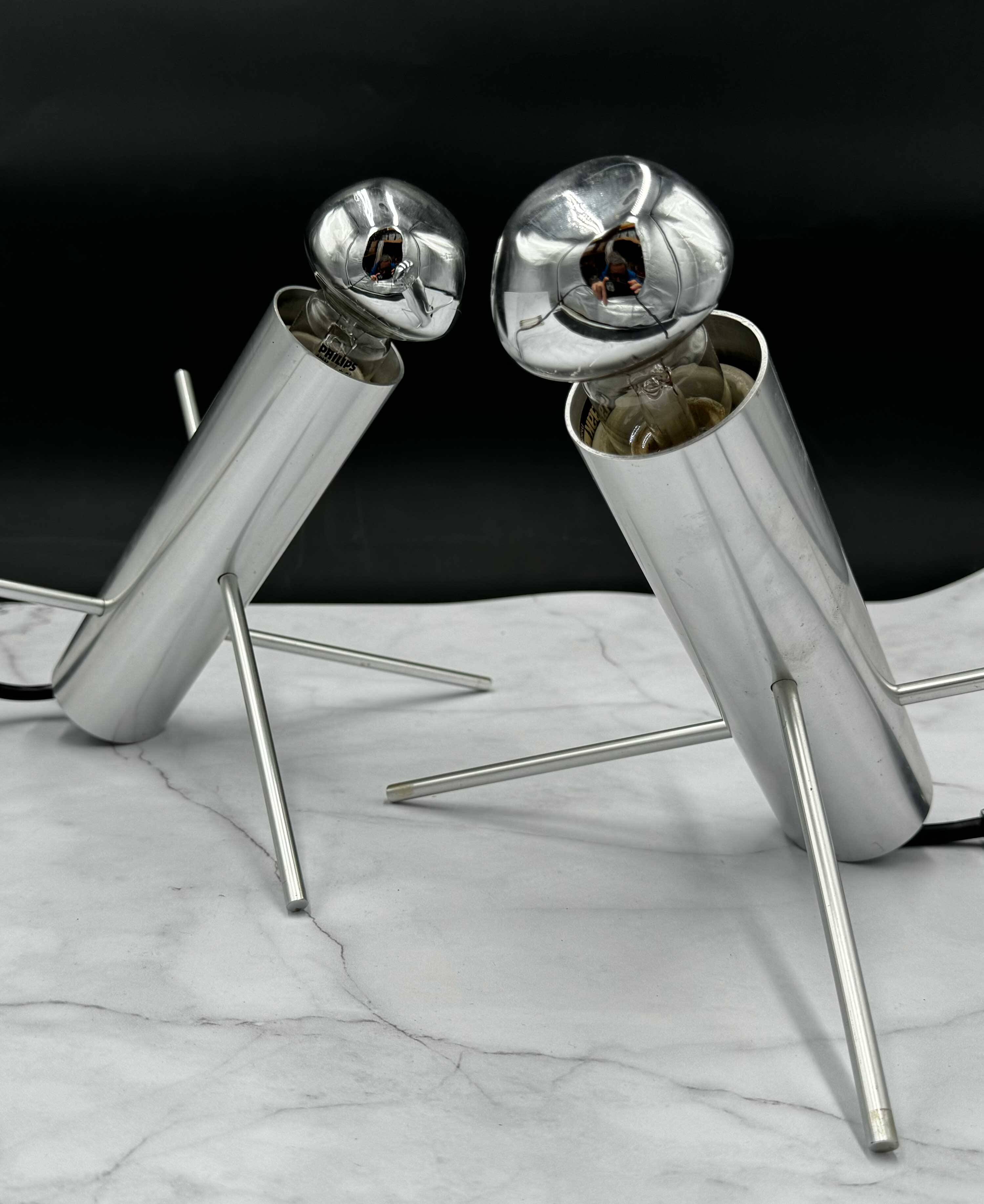 Set of 2 “Cricket” table lamps model R-60 – Raak Amsterdam (Otto Wasch)