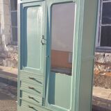 Vintage parisian wooden slip-up