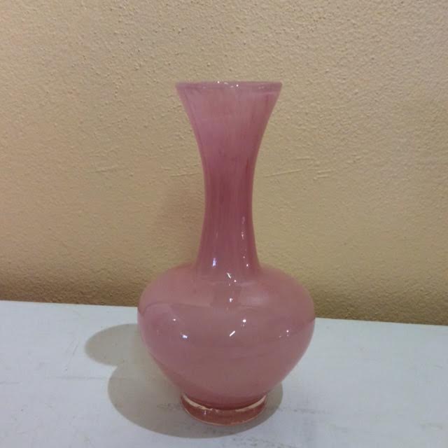 Pink vase soliflore