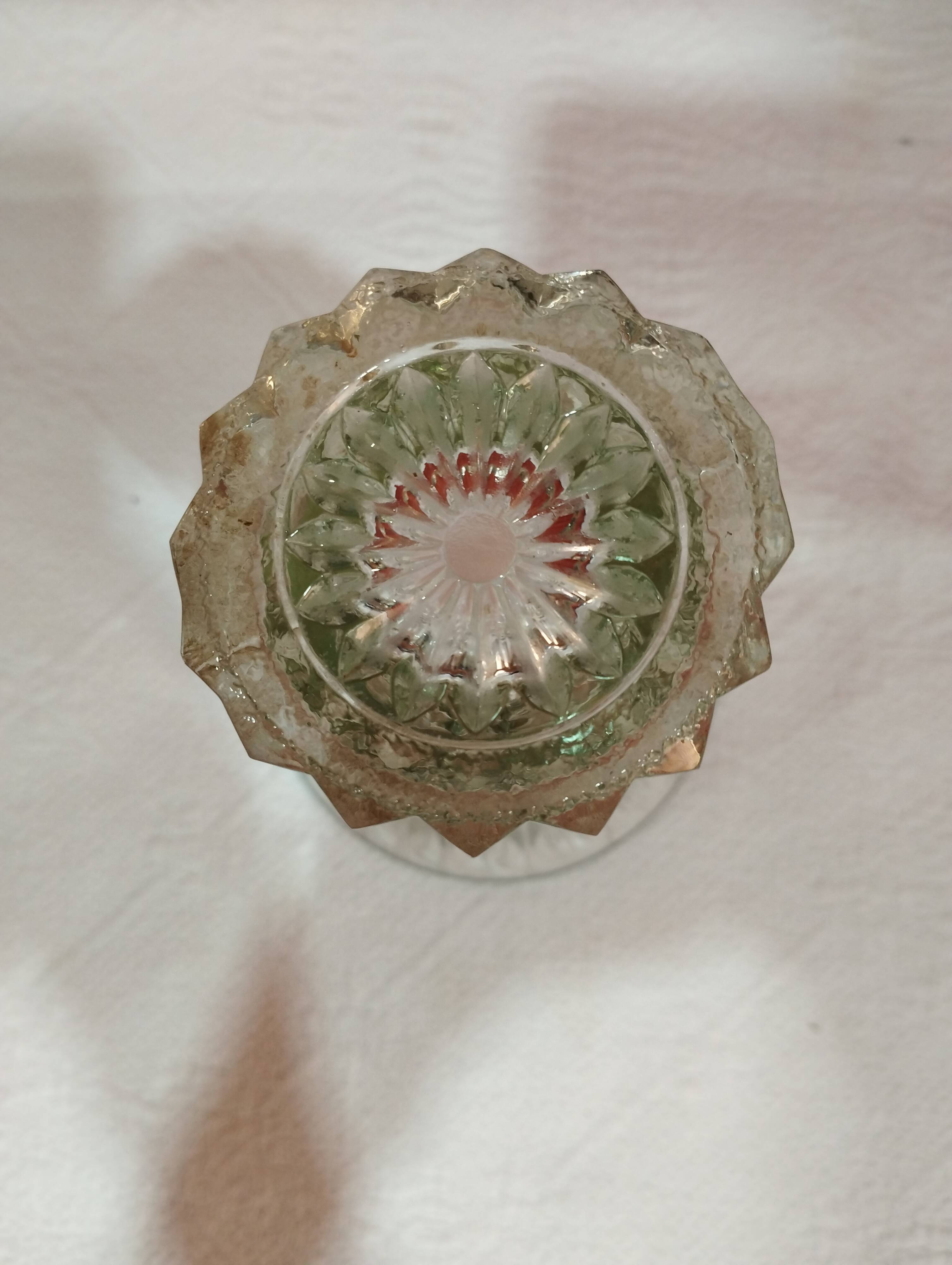 Old art deco flared glass vase - diamond point decor - height 15cm