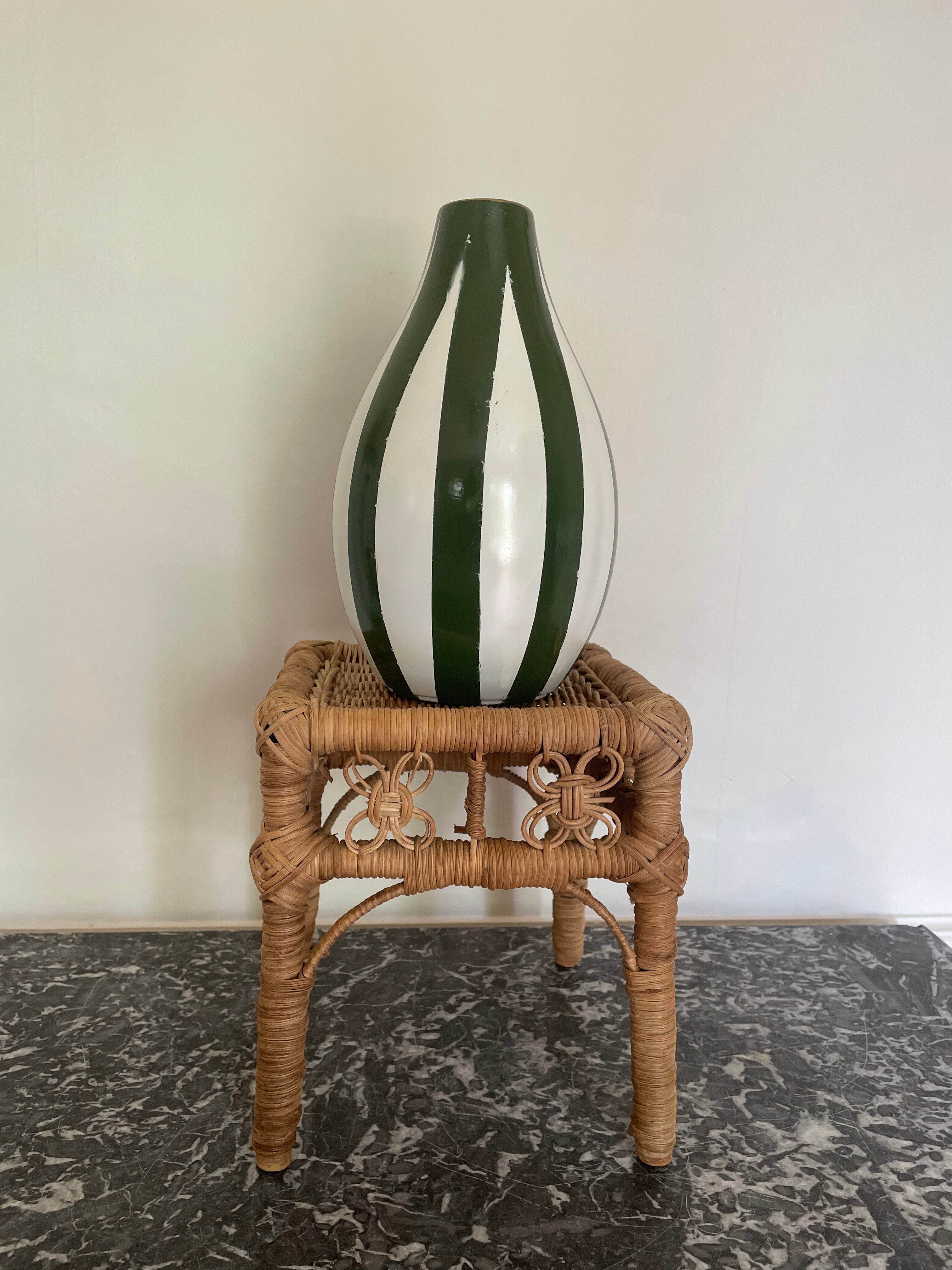 Tabouret en rotin peacock