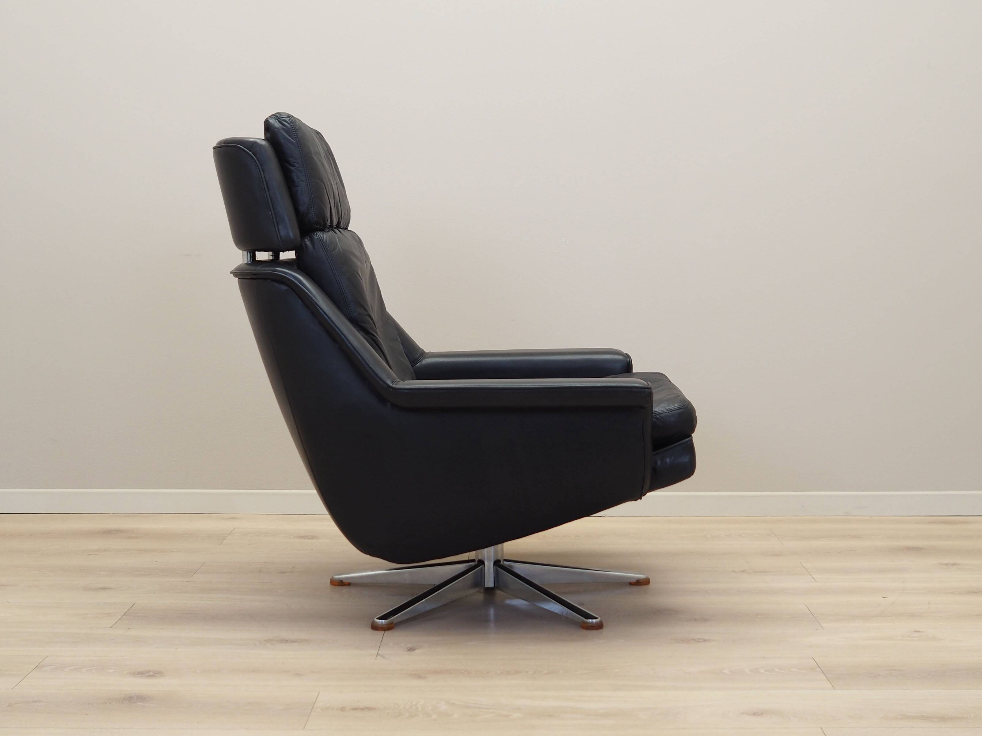 Swivel armchair, Danish design, 1970s, designer: Werner Langenfeld, manufacture: Esa