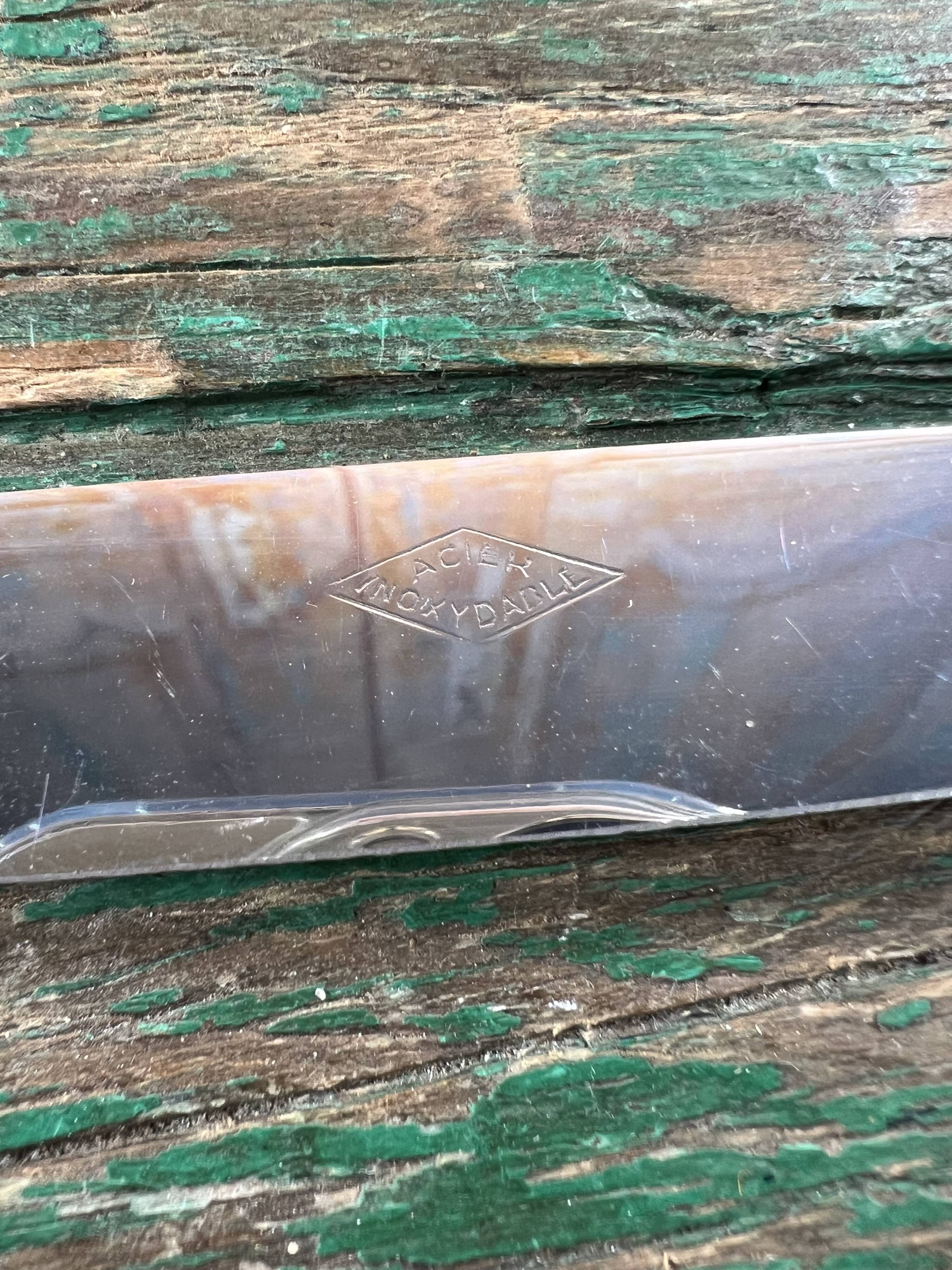 Set of 12 vintage table knives – Marbled Bakelite handles – 1930s