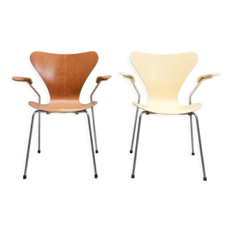2 chairs Arne Jacobsen "sjuan" Fritz Hansen