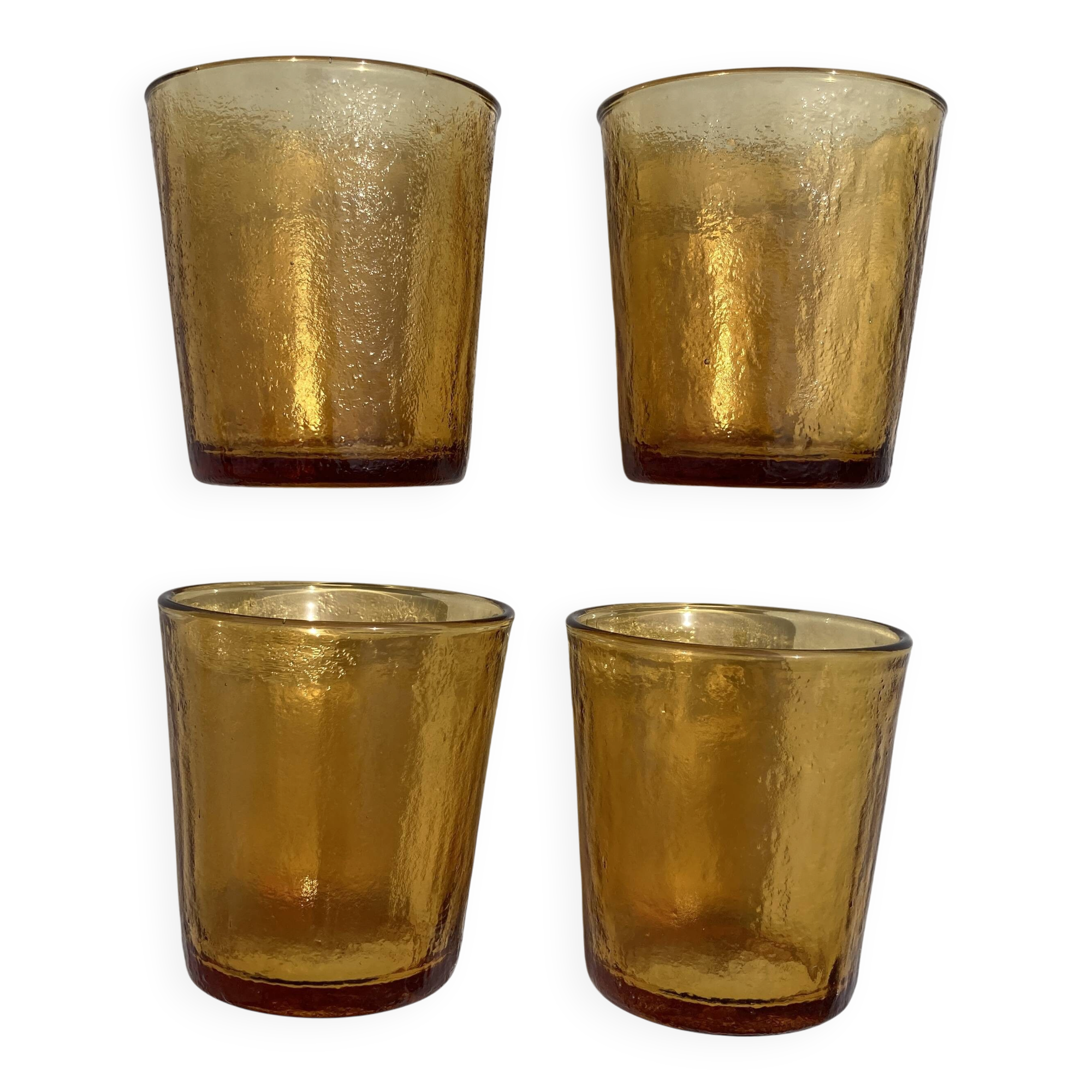 Suite de 4 verres lever ambrés, années 70