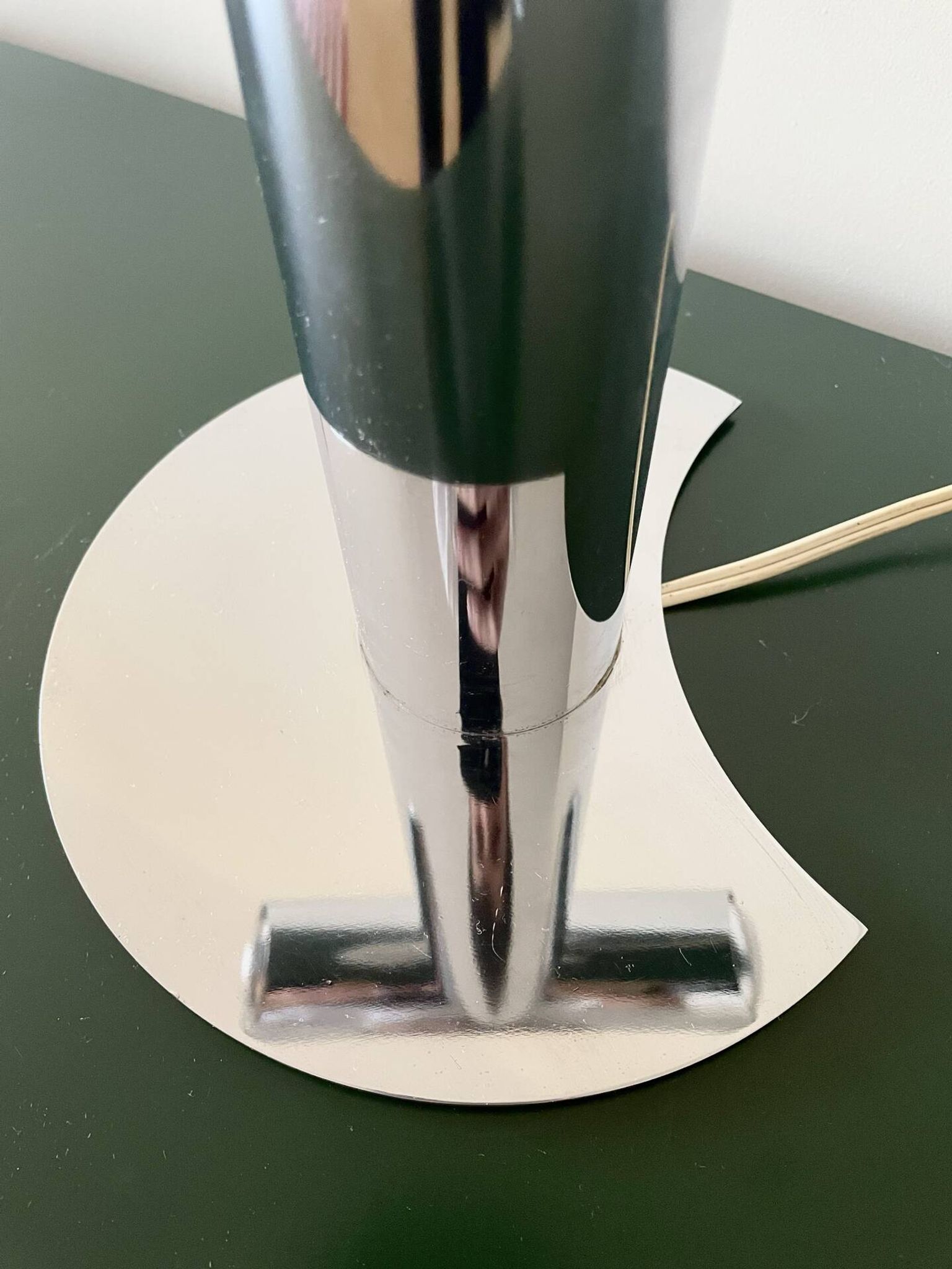 Lampe Zot Ennio Chiggio pour Lumenform (1971)