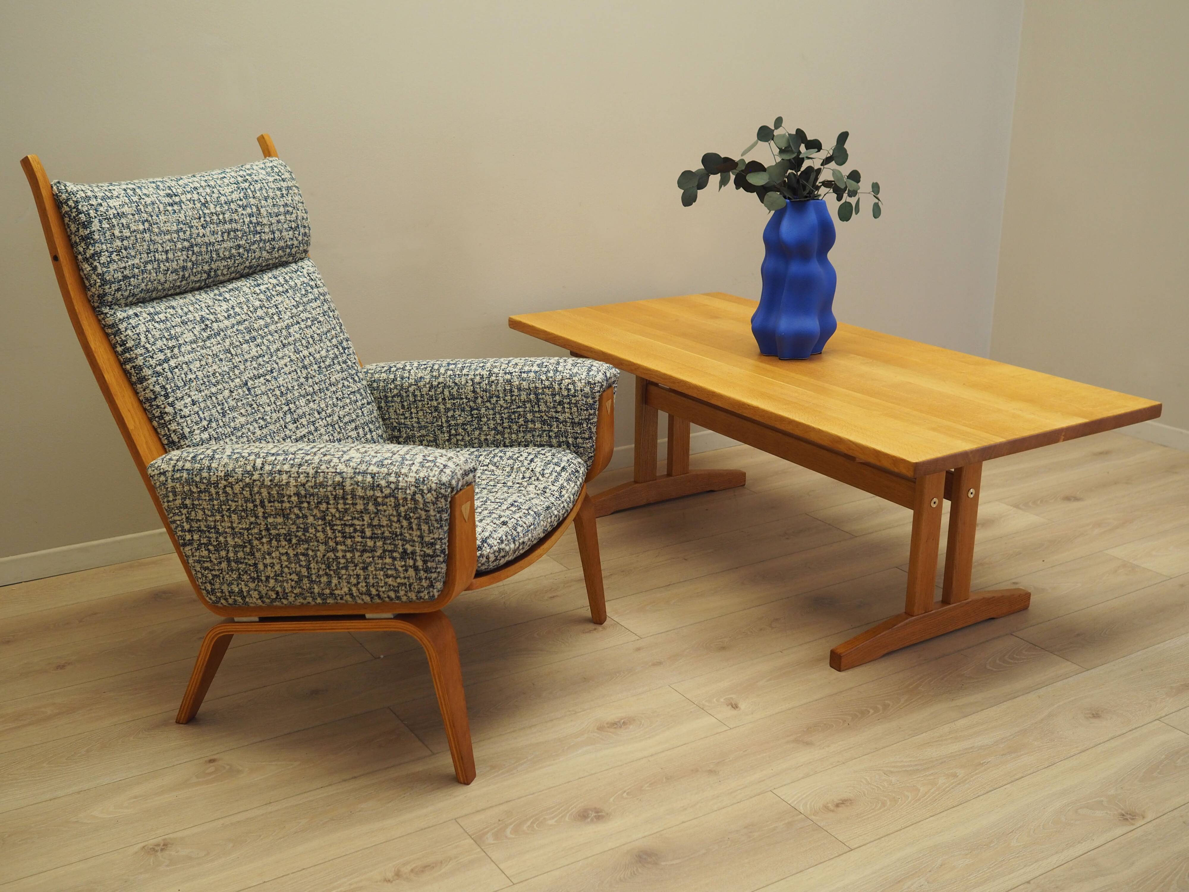 Ash coffee table, Danish design, 1970s, production: Denmark