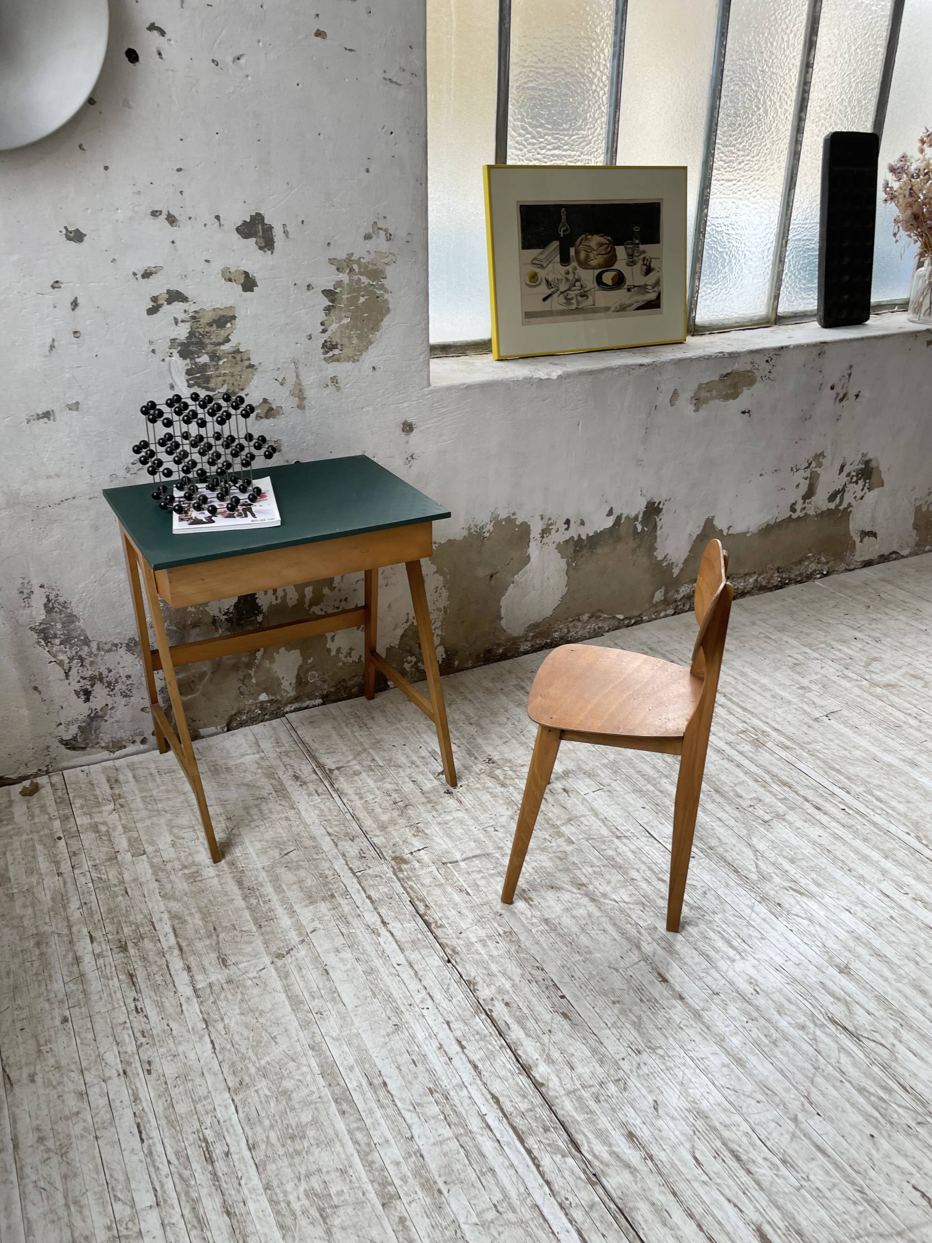 Bureau et chaise enfant pieds compas