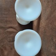 Set of 2 opal stemmed glasses