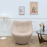 Anda armchair by Pierre Paulin published by Ligne Roset