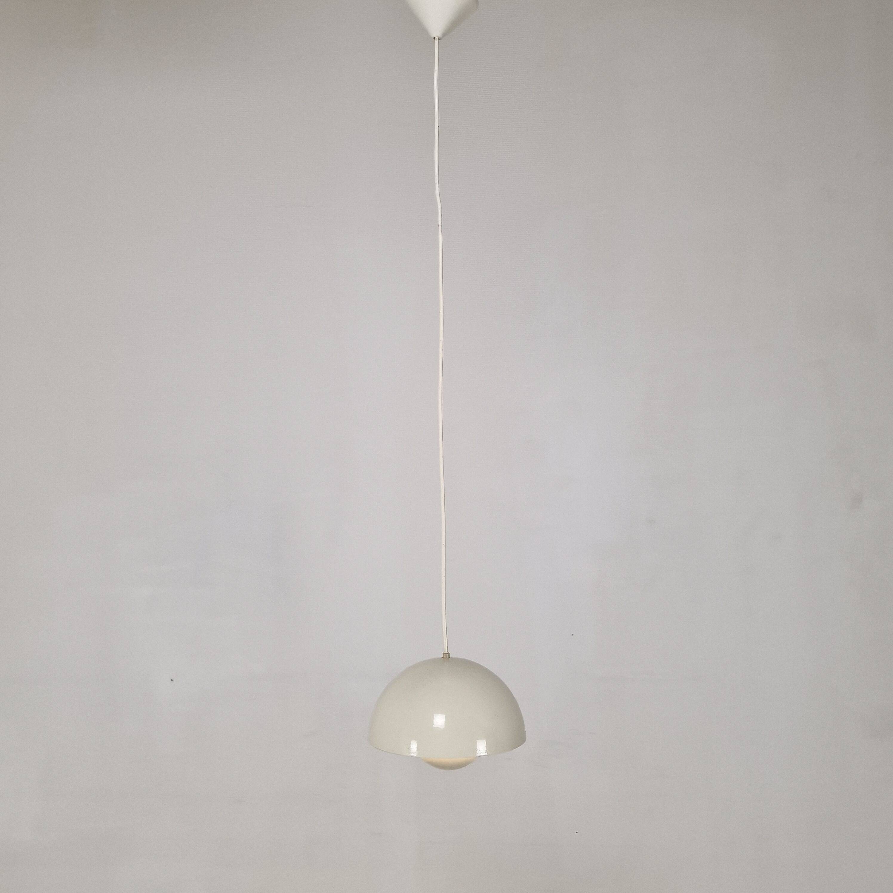 Set of 2 Verner Panton Flowerpot Ceiling Lamps – Vintage Design
