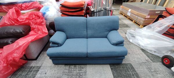 Canapé 2 places entièrement rénové