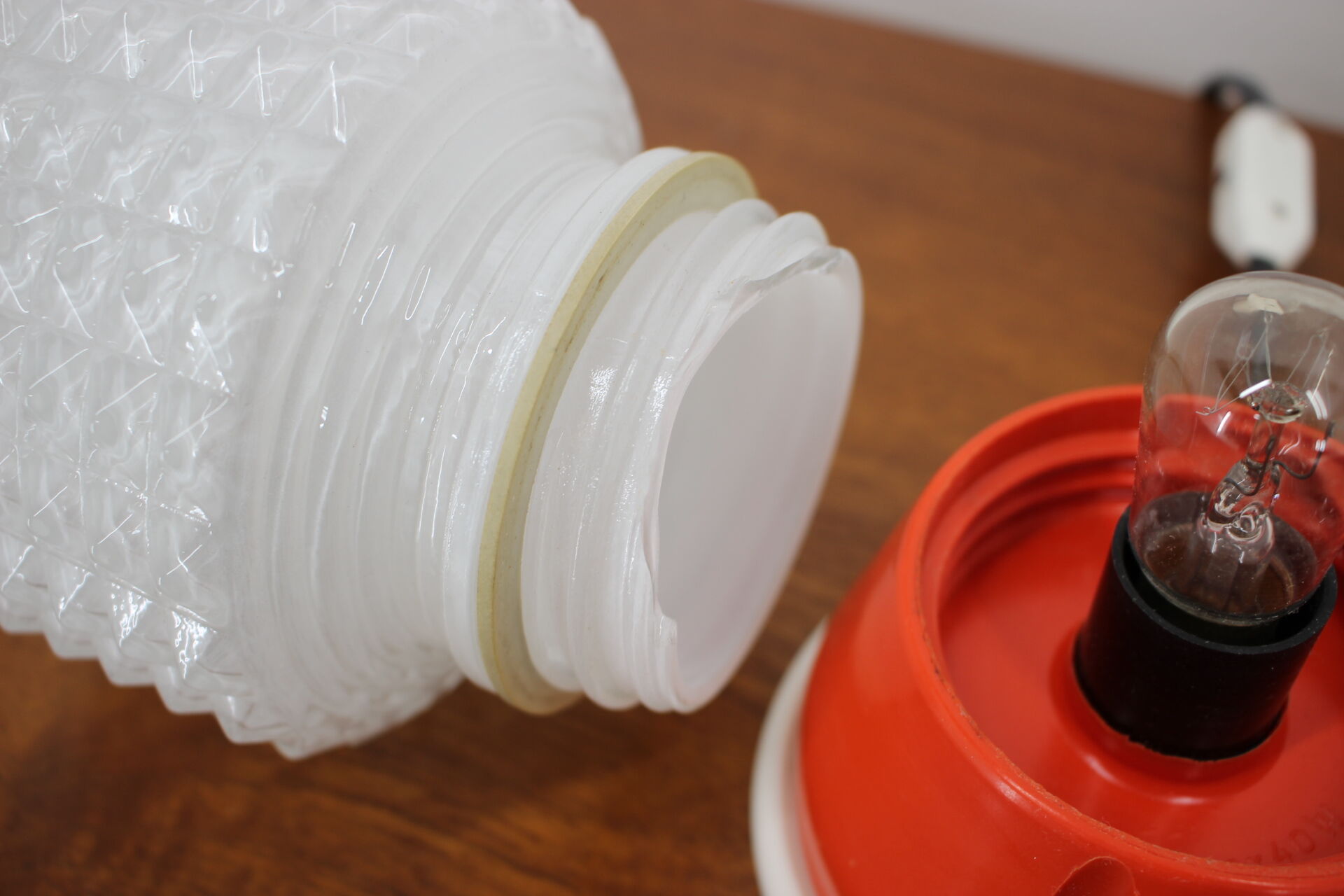 Pair of small table lamps, 1980