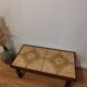 Table basse vintage en céramique et bois