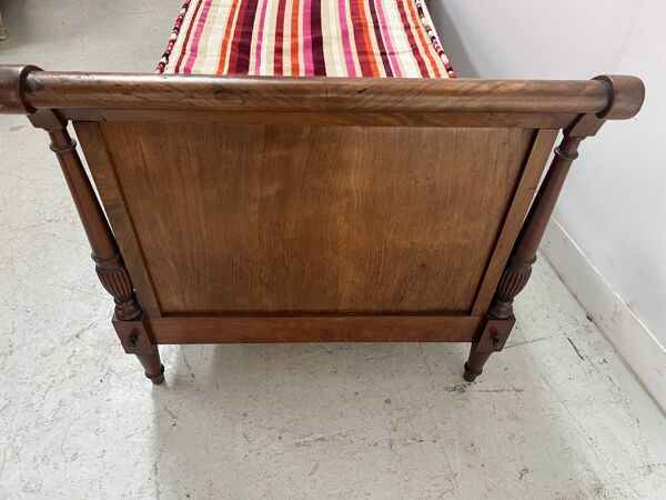 Banquette lit de repos de style Louis XVI en acajou XIX siècle