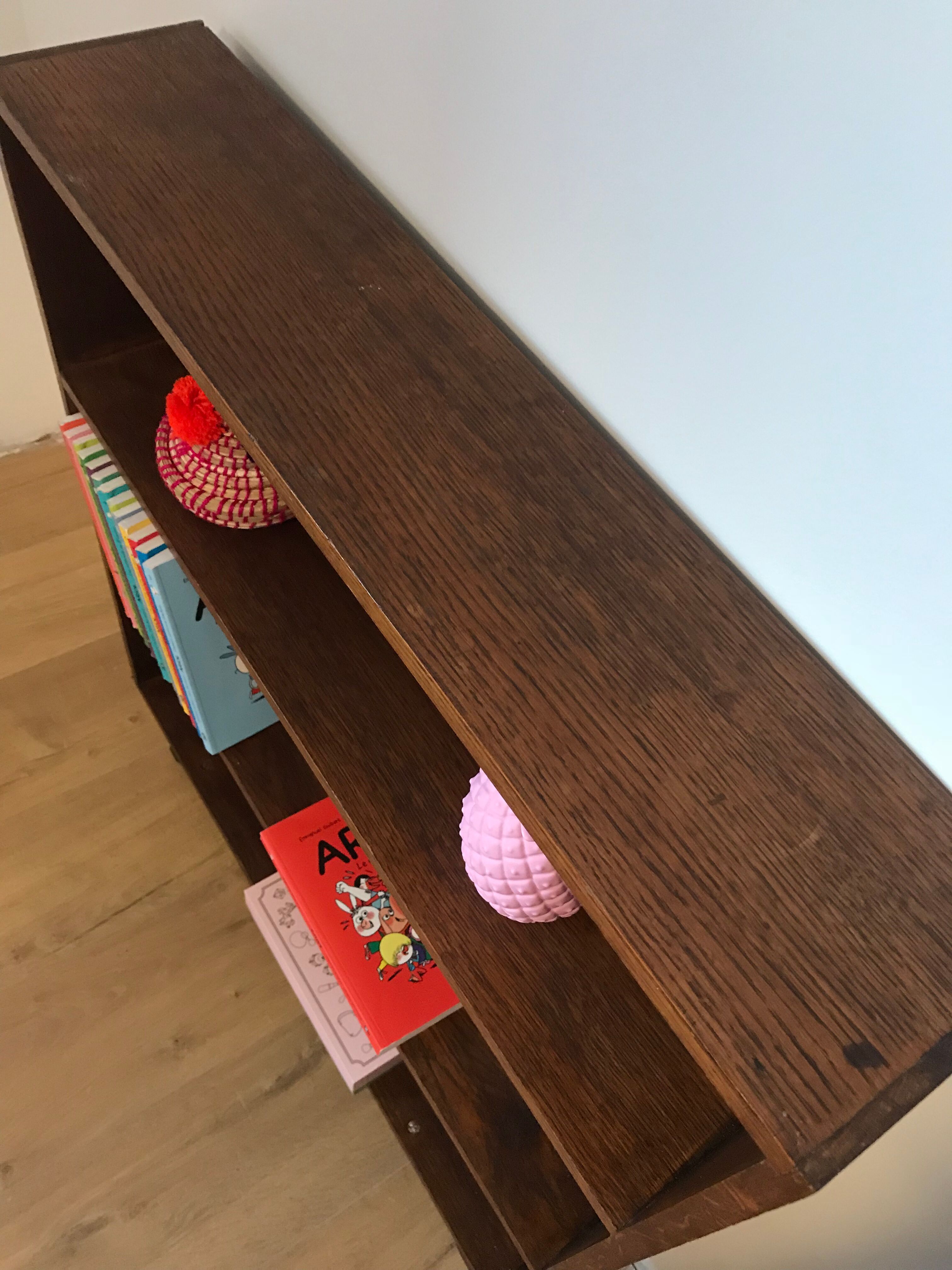 Vintage compass feet library